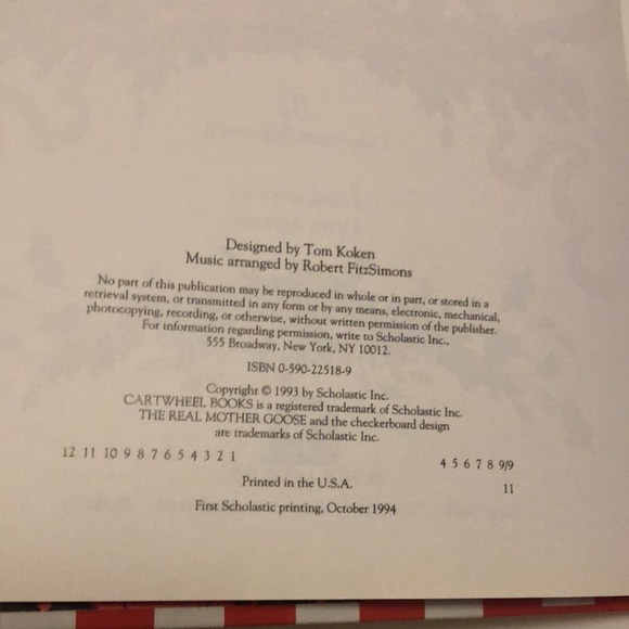 2 / $20 🎄 - Book of Christmas Carols - Picture 3 of 14